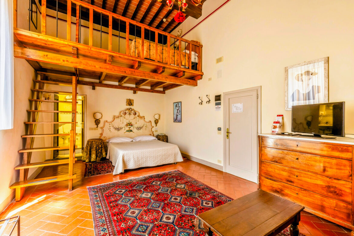 QUADRUPLE ROOM
